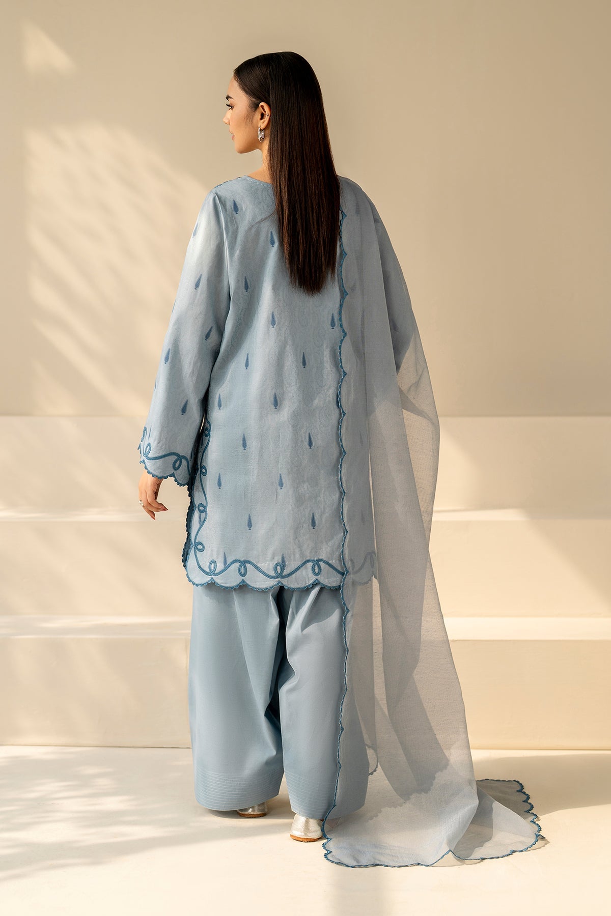 EMBROIDERED JACQUARD PR-1176