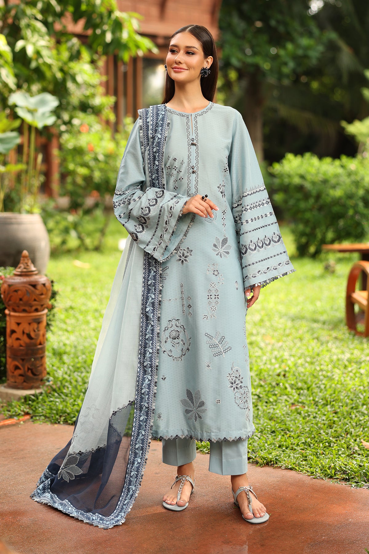 EMBROIDERED JACQUARD LAWN UF-4247