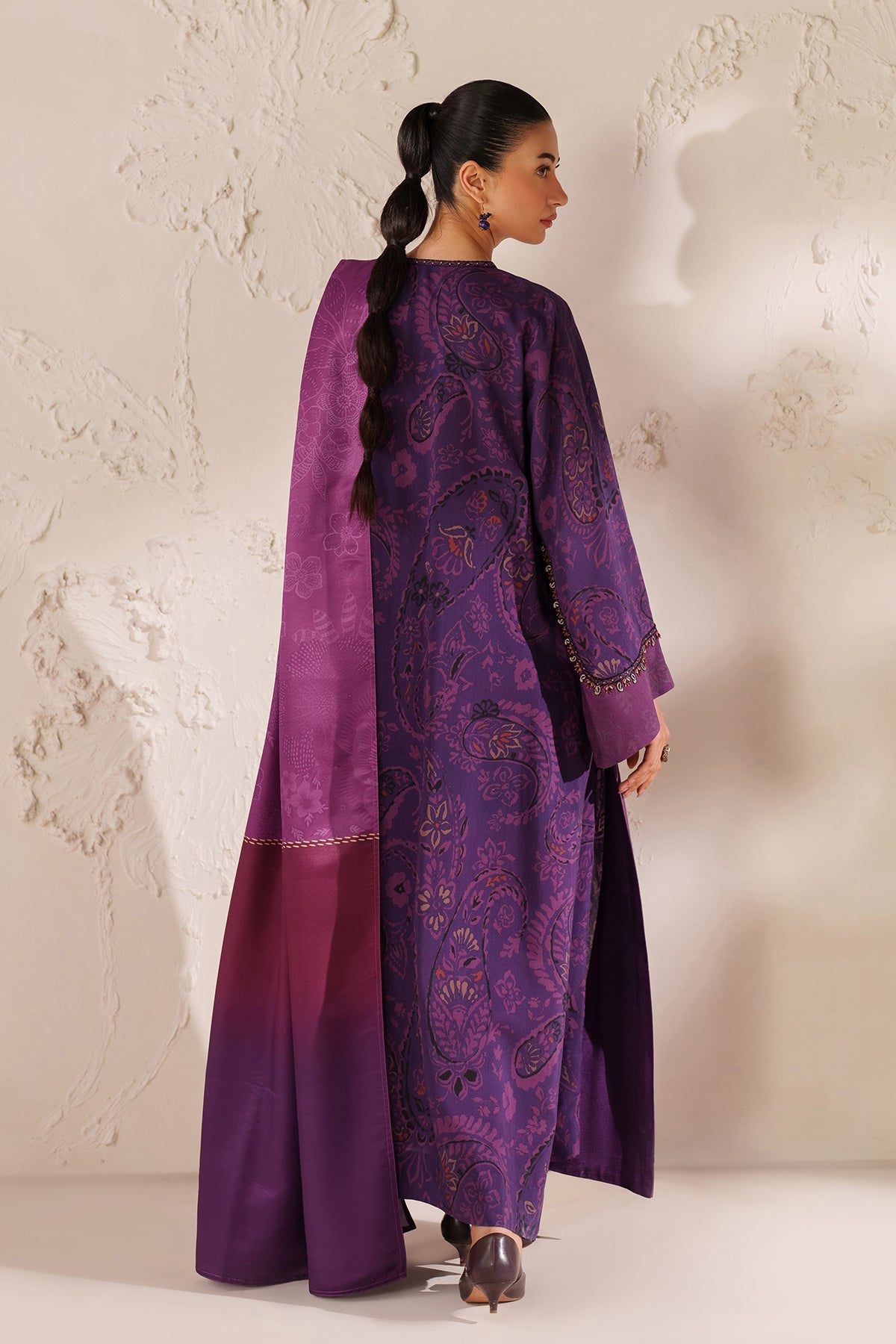 EMBROIDERED VISCOSE SILK UF-4291