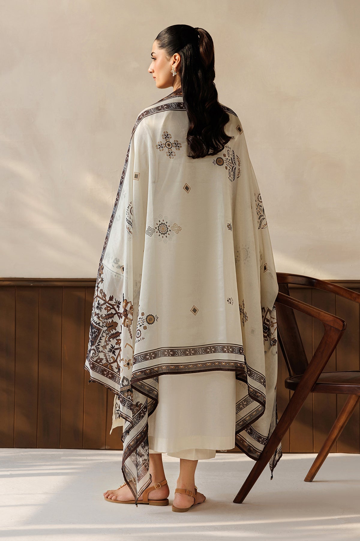 EMBROIDERED SELF JAQUARD UF-4504