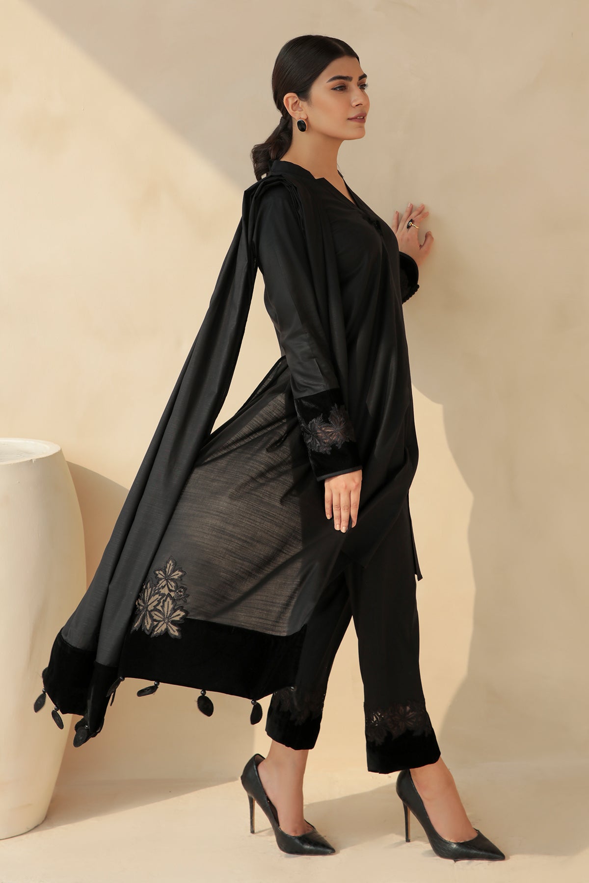 EMBROIDERED SLUB KHADDAR PR-714