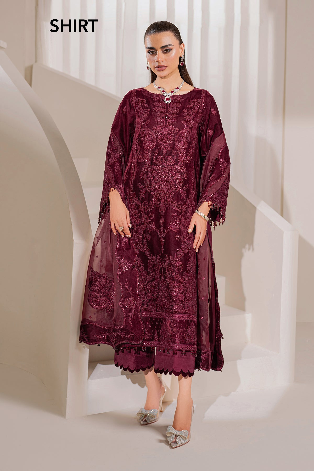 EMBROIDERED VELVET SF-758