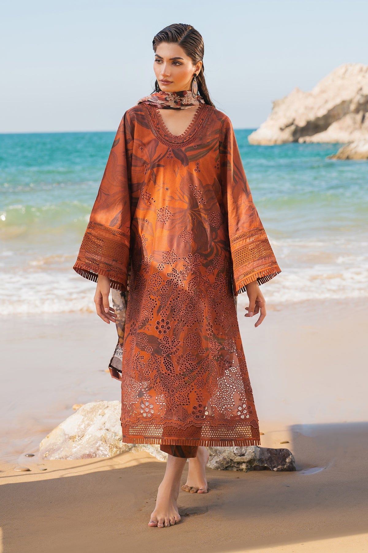 EMBROIDERED PRINTED LAWN UF-4113