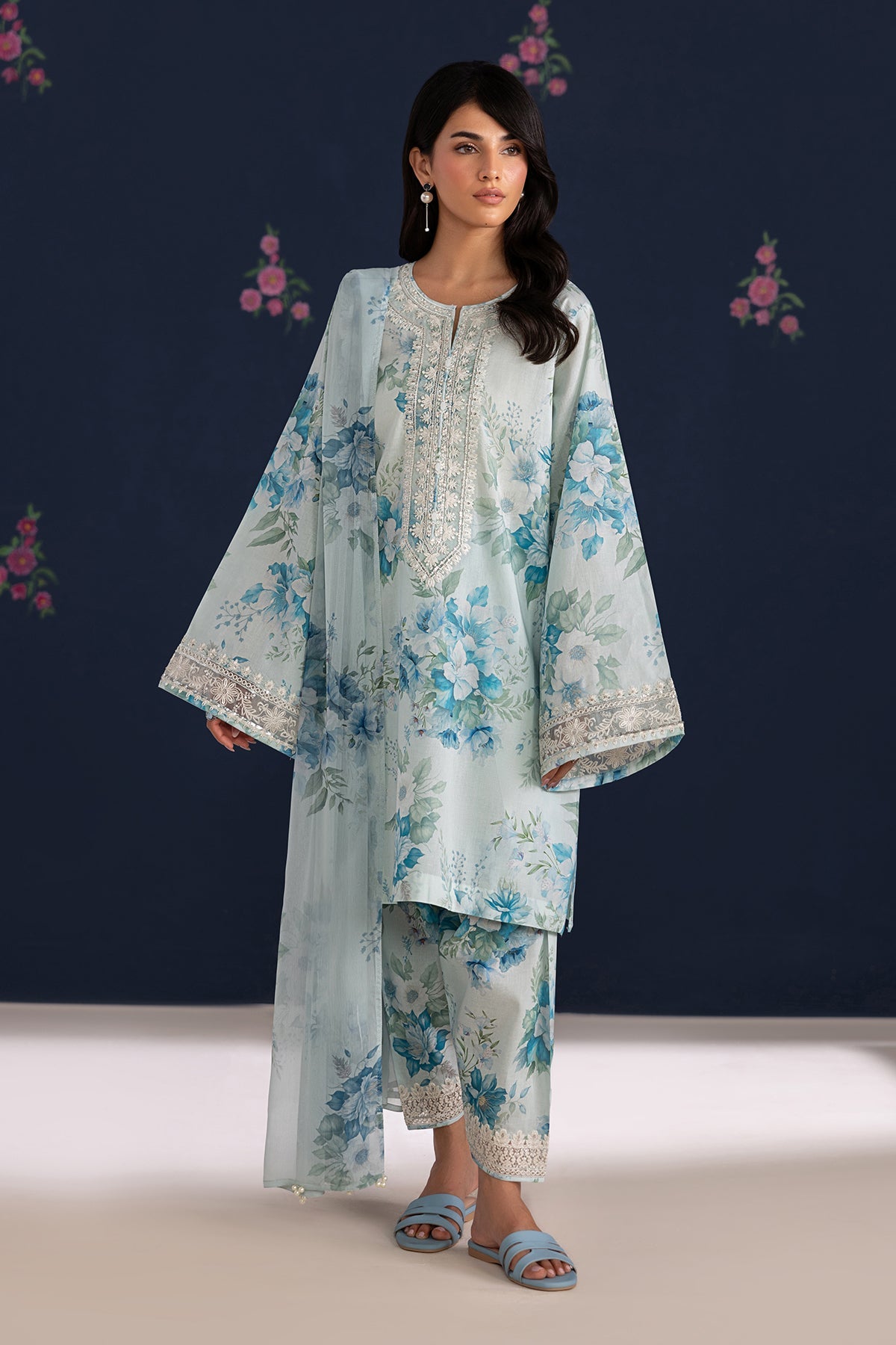 EMBROIDERED LAWN SF-4461