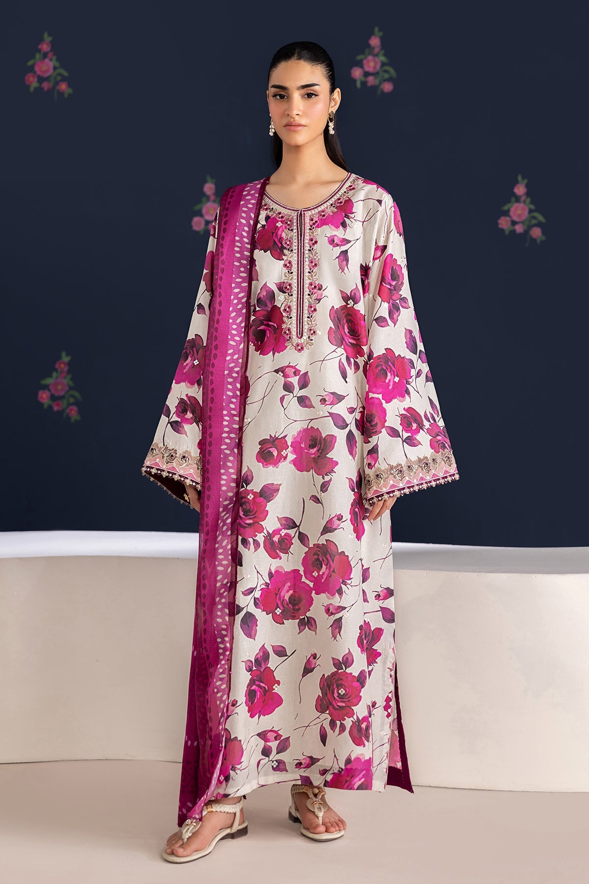 EMBROIDERED LAWN UF-4463