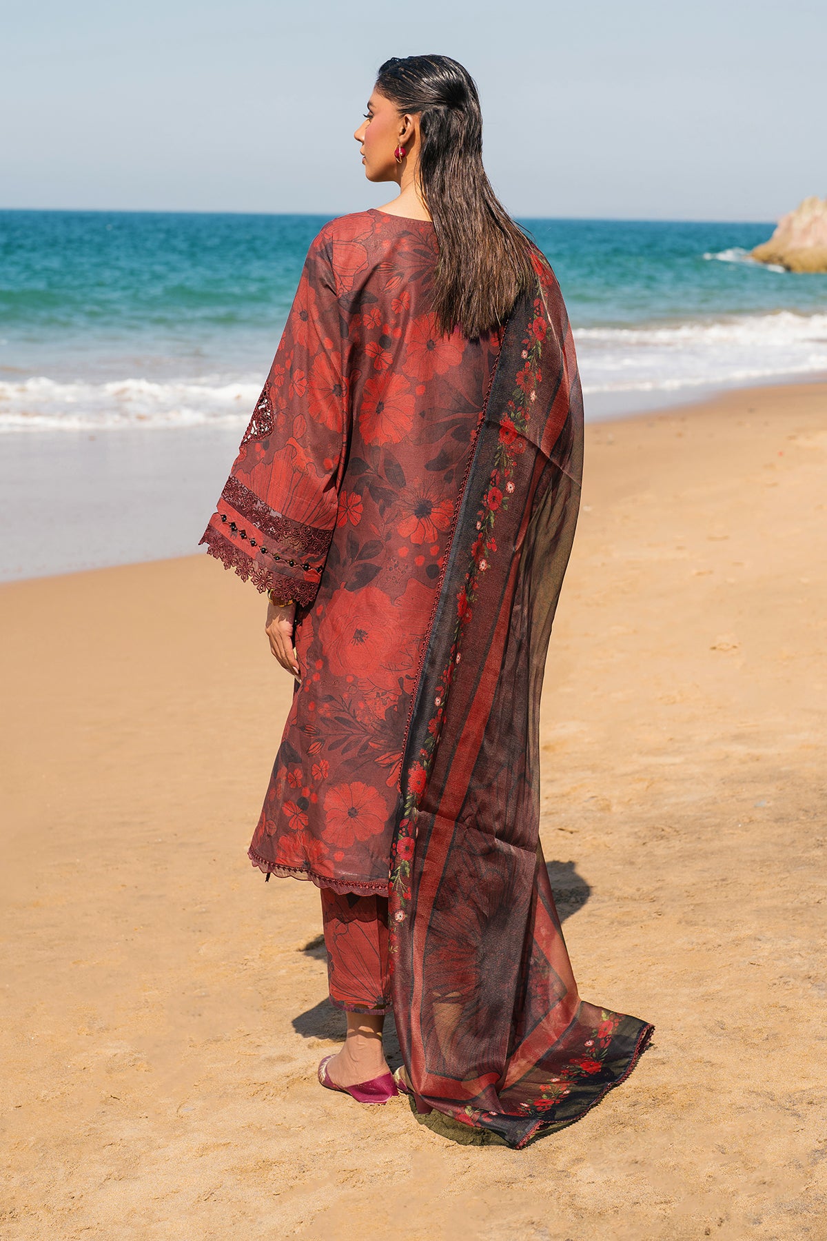 EMBROIDERED PRINTED LAWN UF-4117