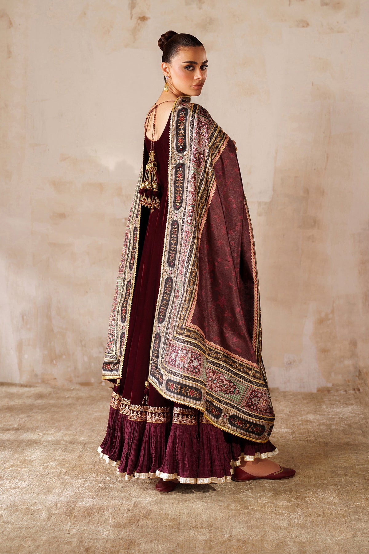 EMBROIDERED VELVET PR-1207