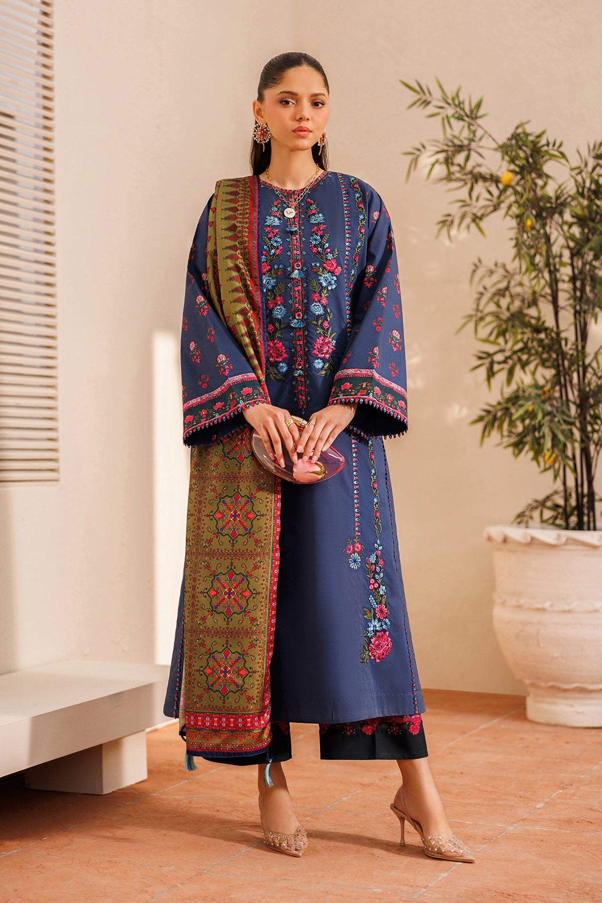 EMBROIDERED LAWN SF-4393