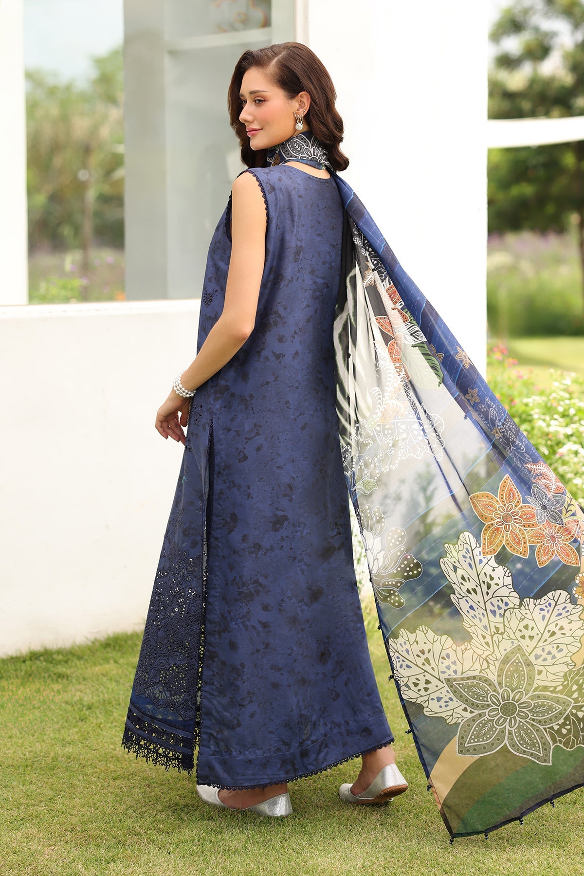 EMBROIDERED LAWN SF-4227