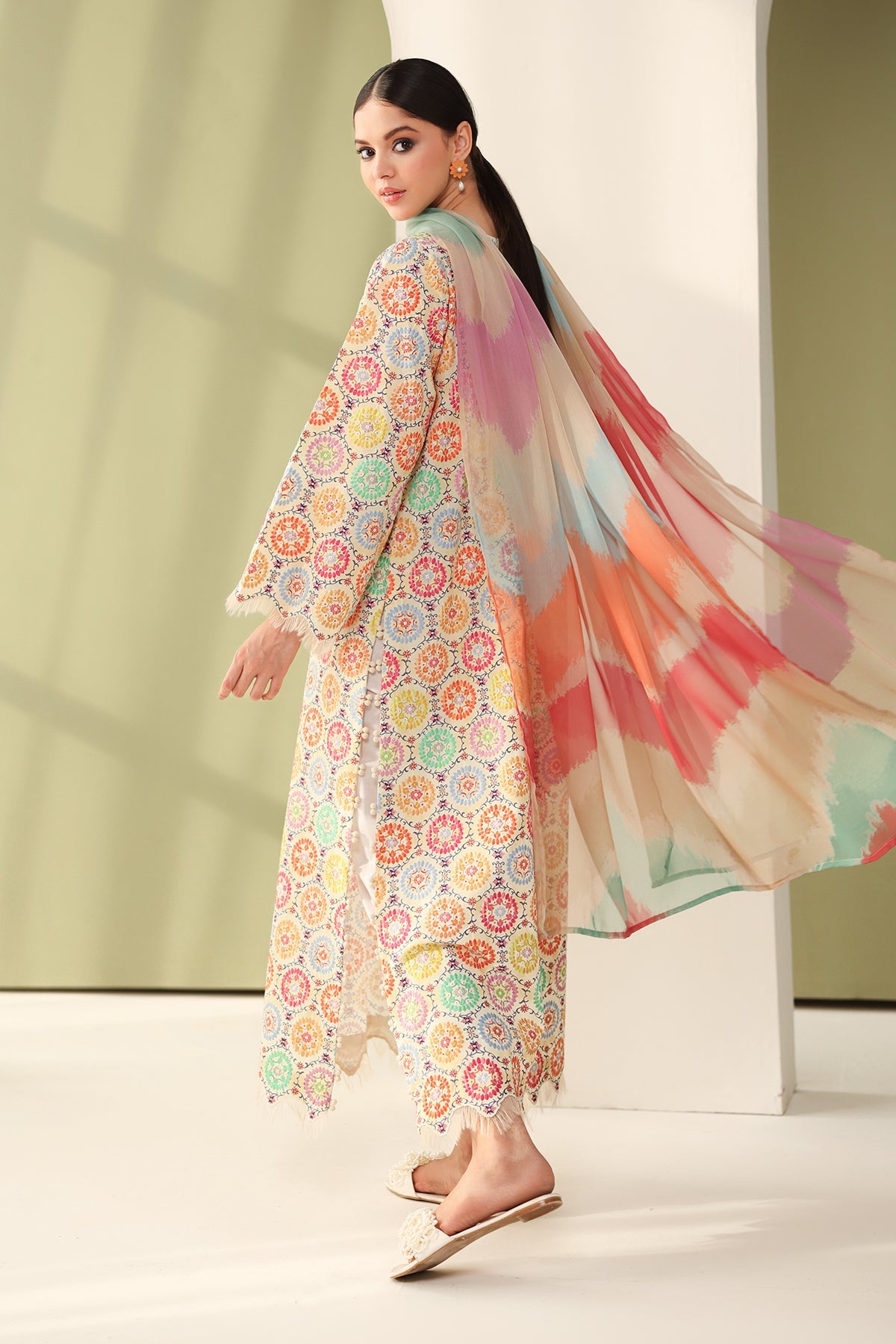 EMBROIDERED PRINTED LAWN UF-4178