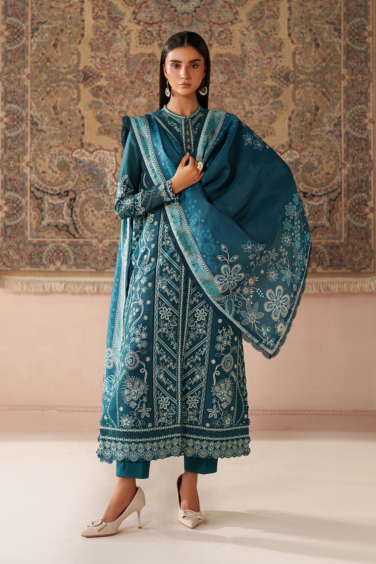 EMBROIDERED KHADDAR UF-4348