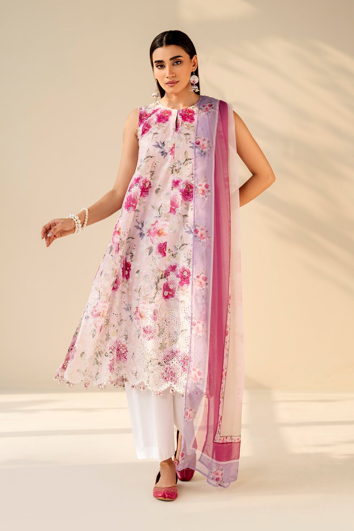 EMBROIDERED LAWN UF-4276