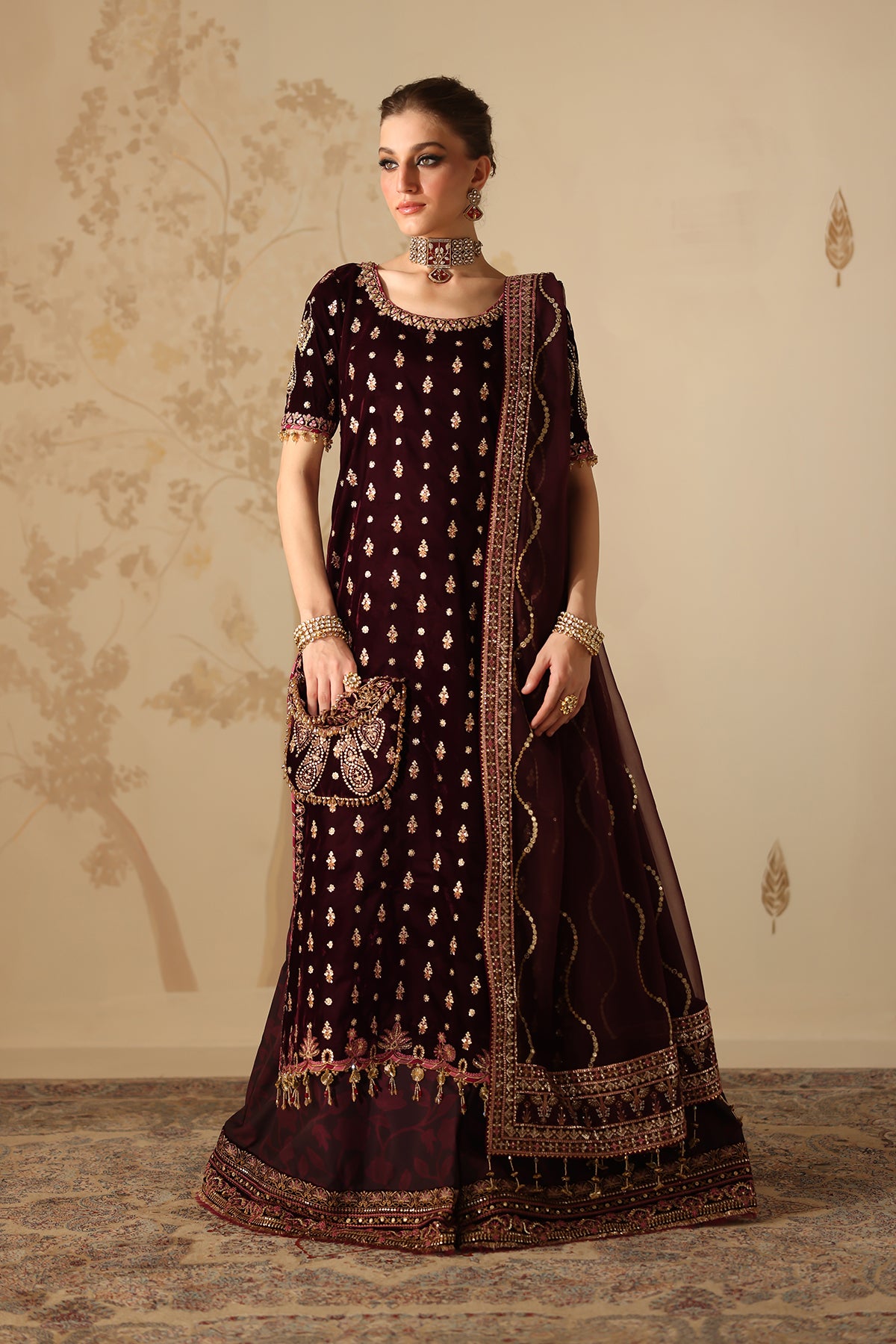 EMBROIDERED VELVET UF-4313