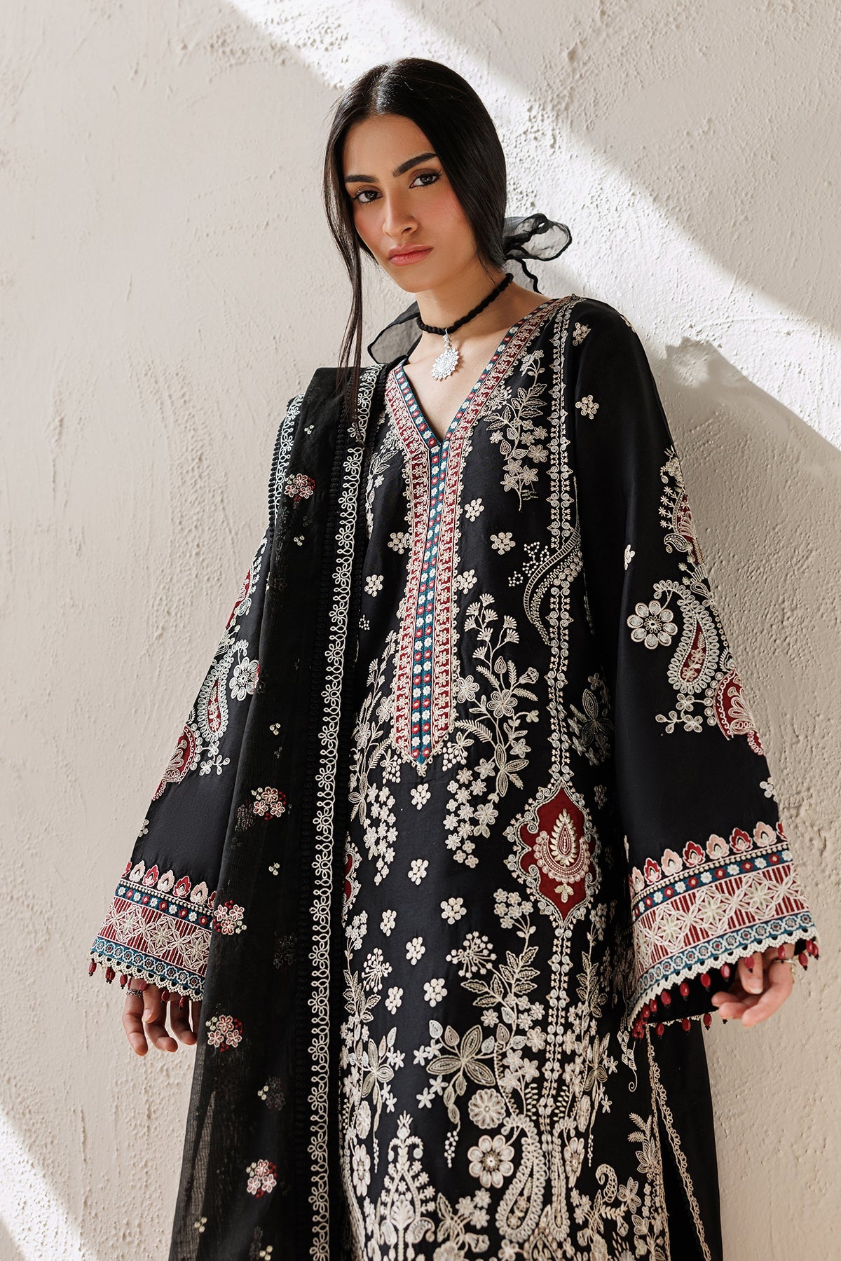 EMBROIDERED LAWN SF-4519