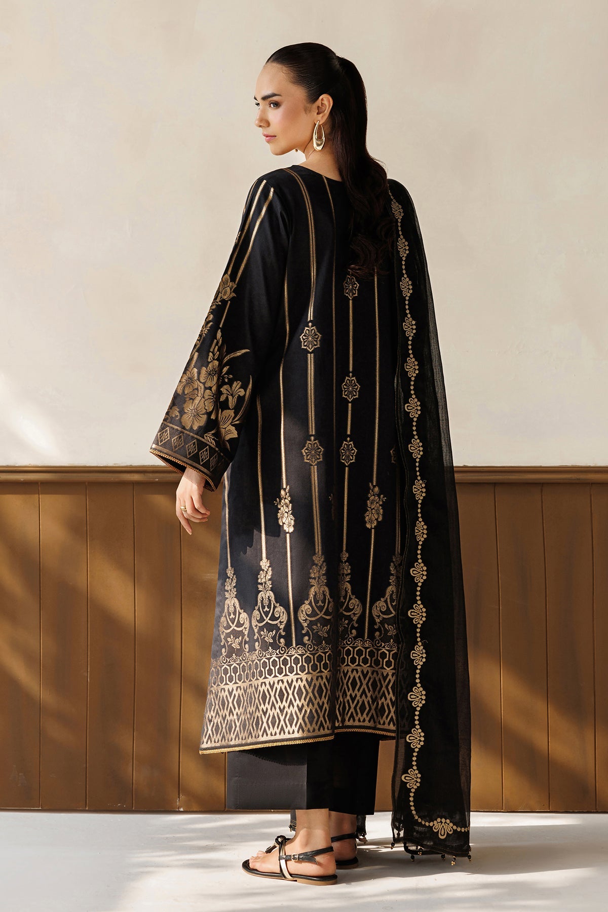 EMBROIDERED JACQUARD SF-4501