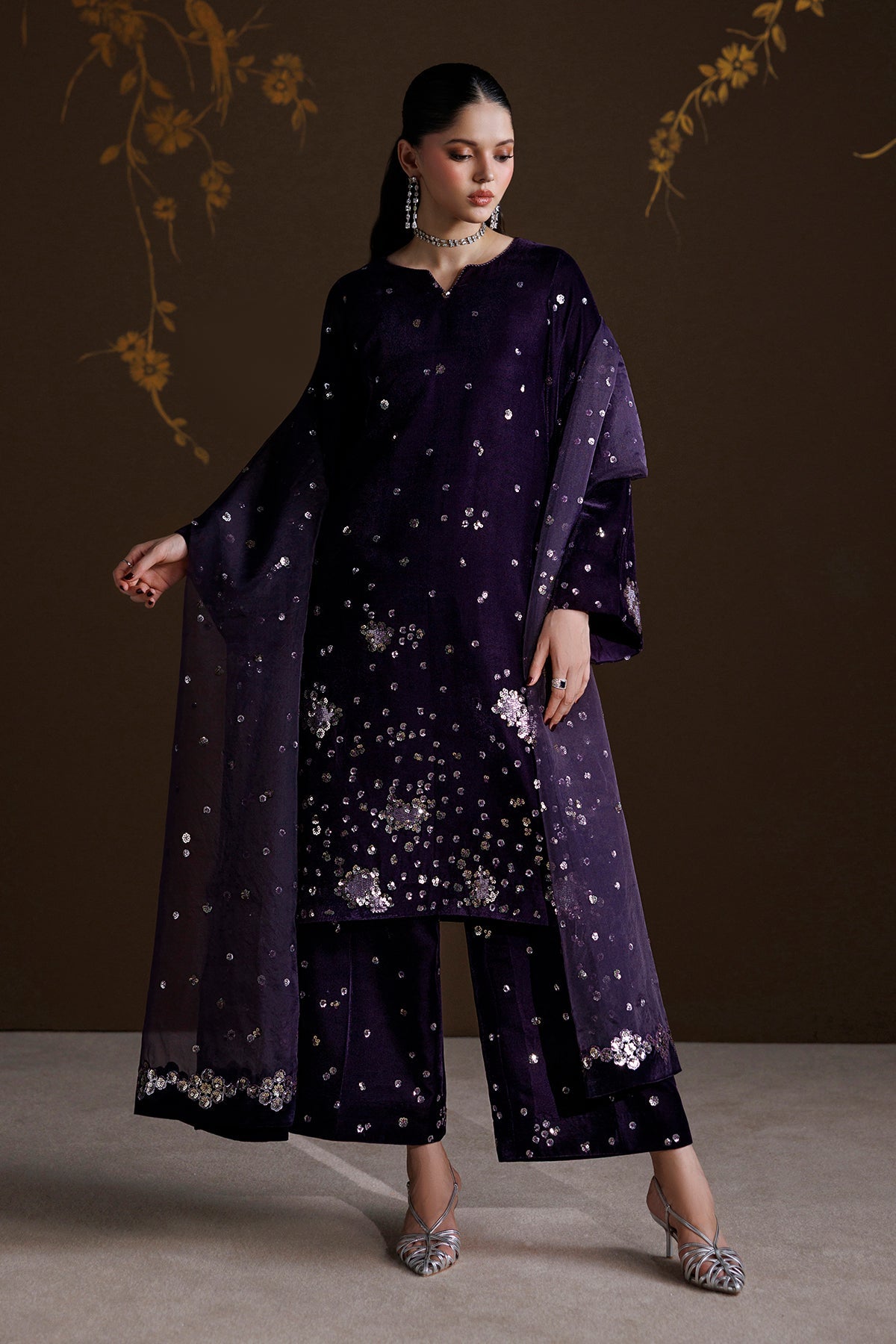 EMBROIDERED VELVET UF-4549