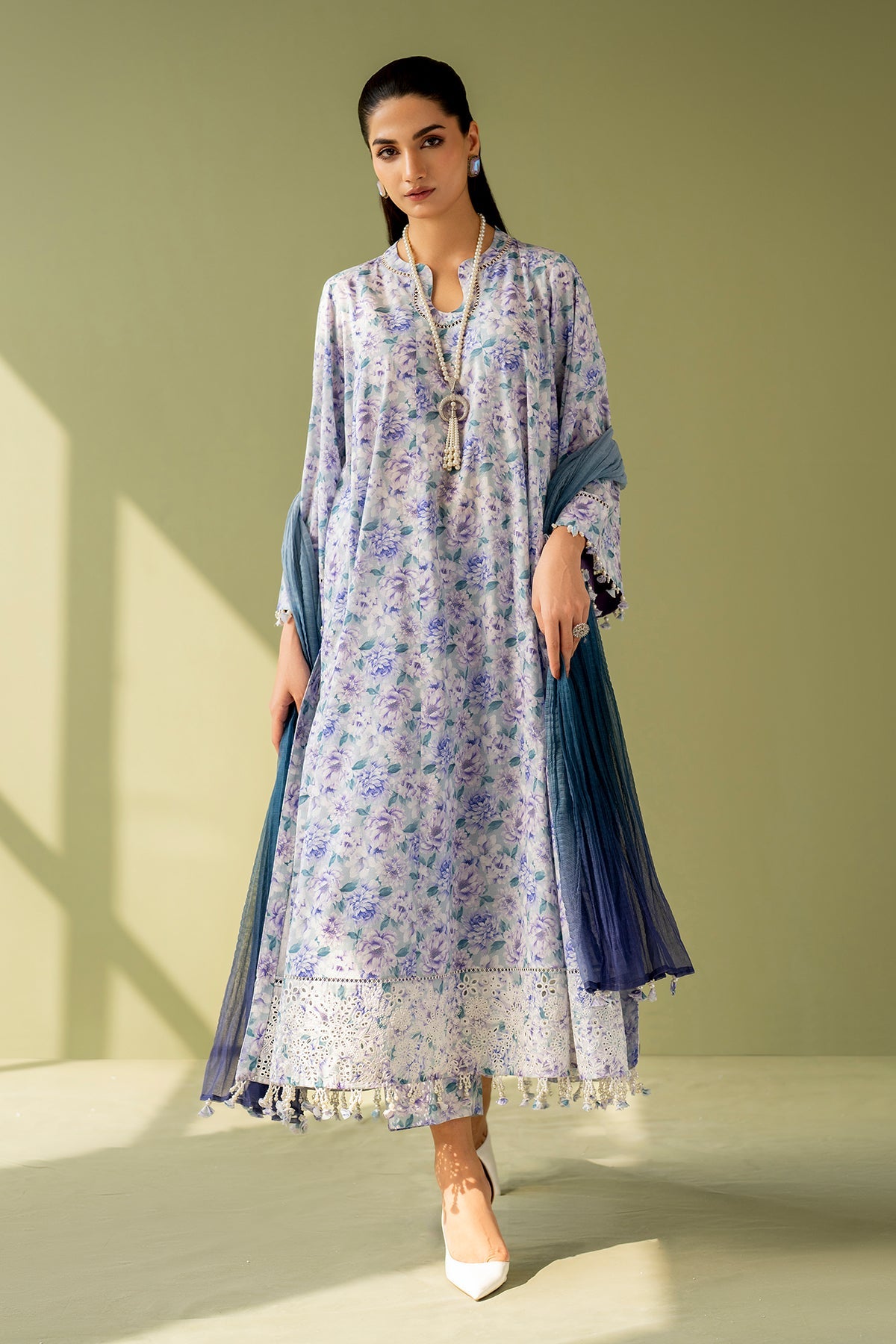 EMBROIDERED PRINTED LAWN UF-4167