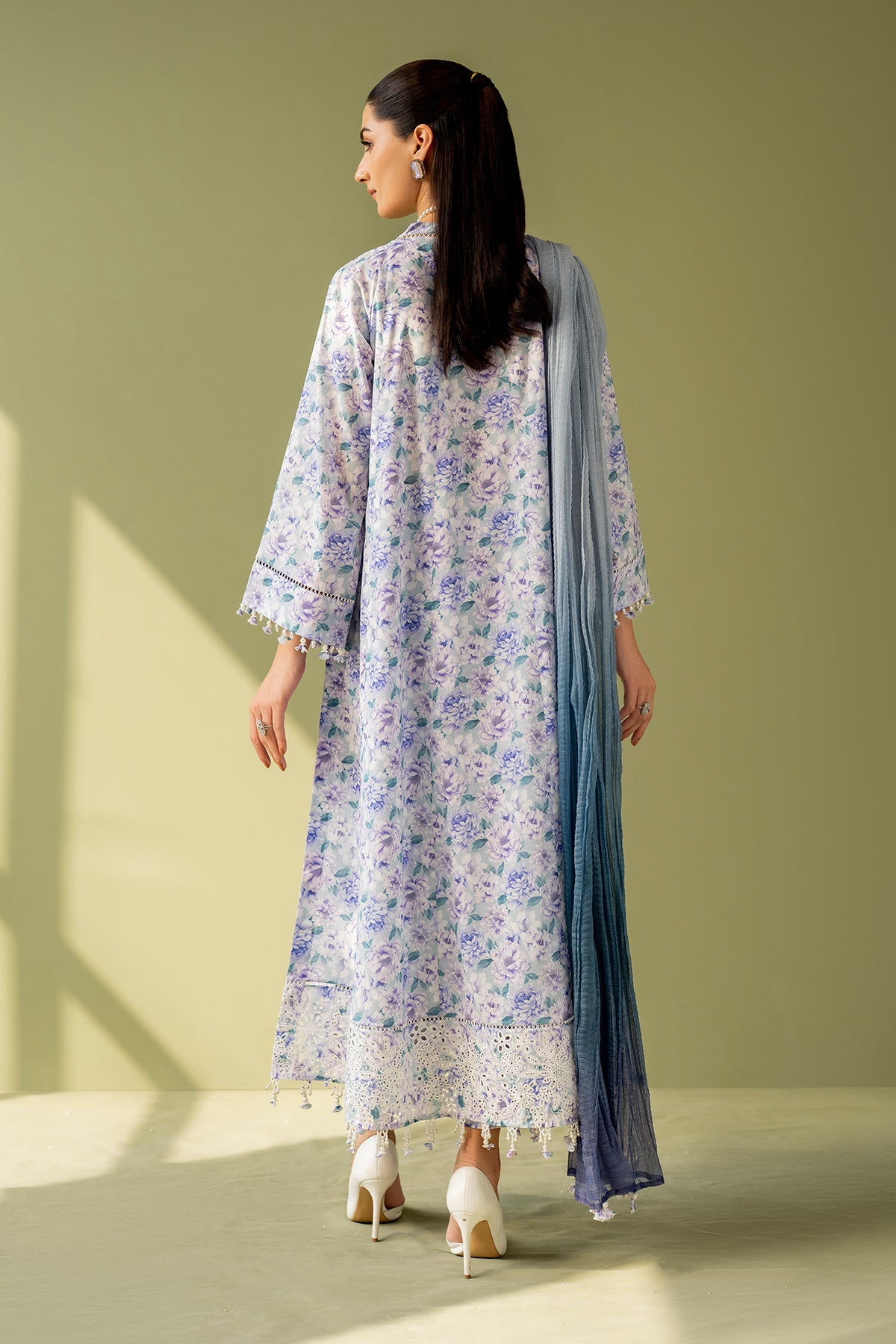 EMBROIDERED PRINTED LAWN UF-4167