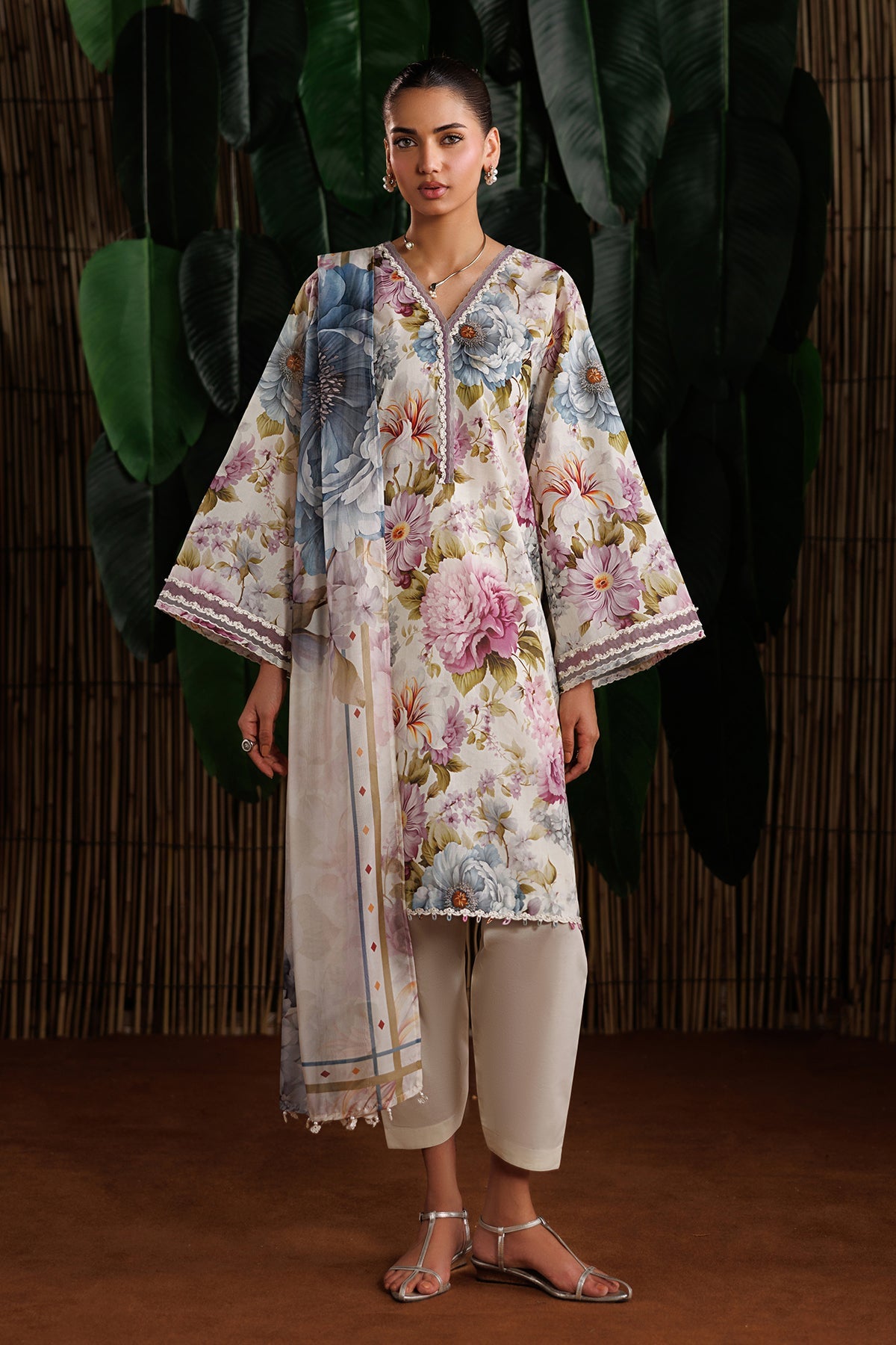EMBROIDERED LAWN UF-4531