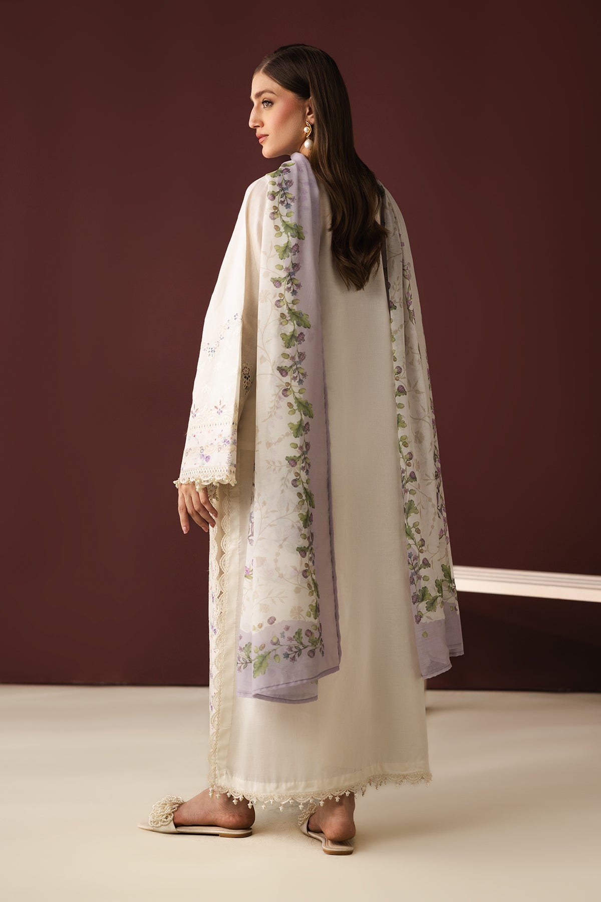 EMBROIDERED JACQUARD LAWN UF-4433