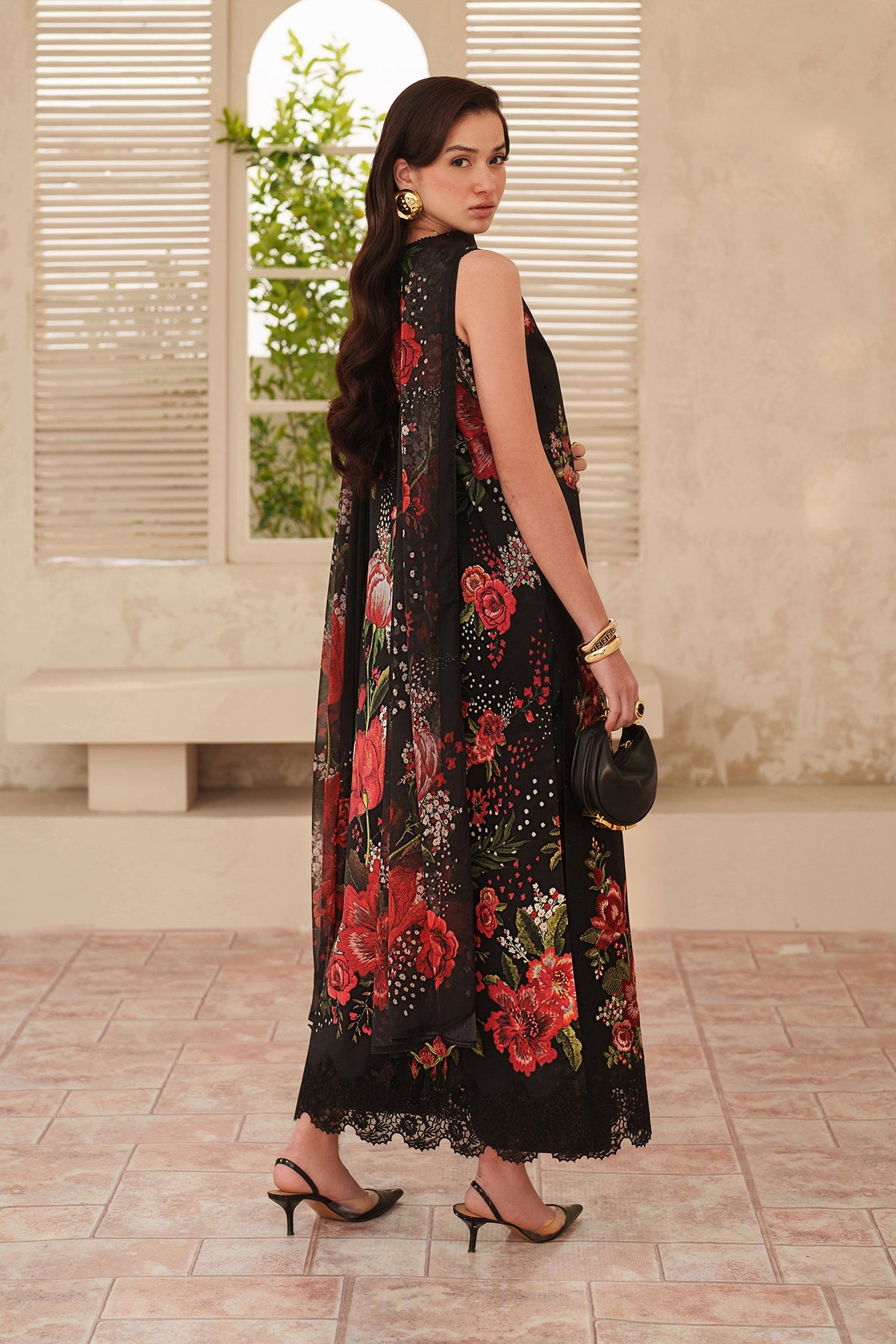 EMBROIDERED LAWN UF-4399