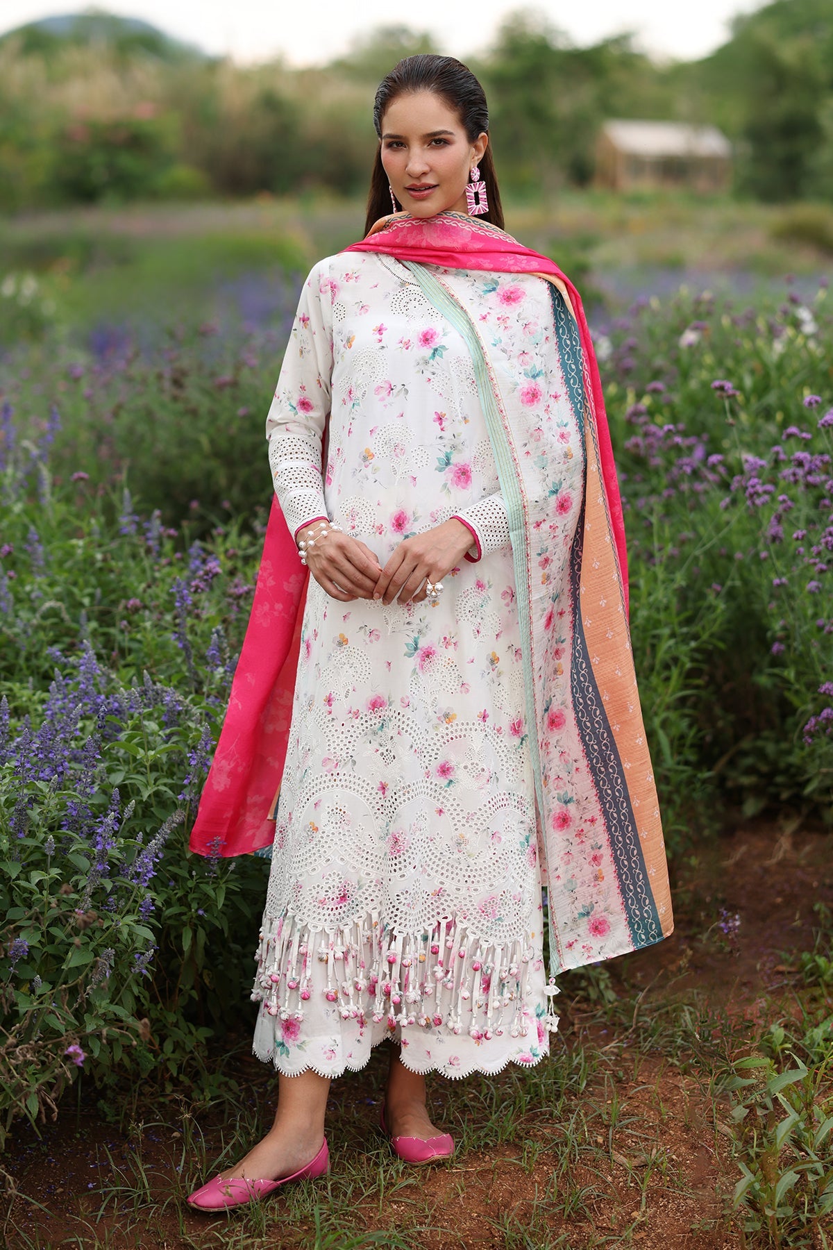 EMBROIDERED LAWN UF-4237