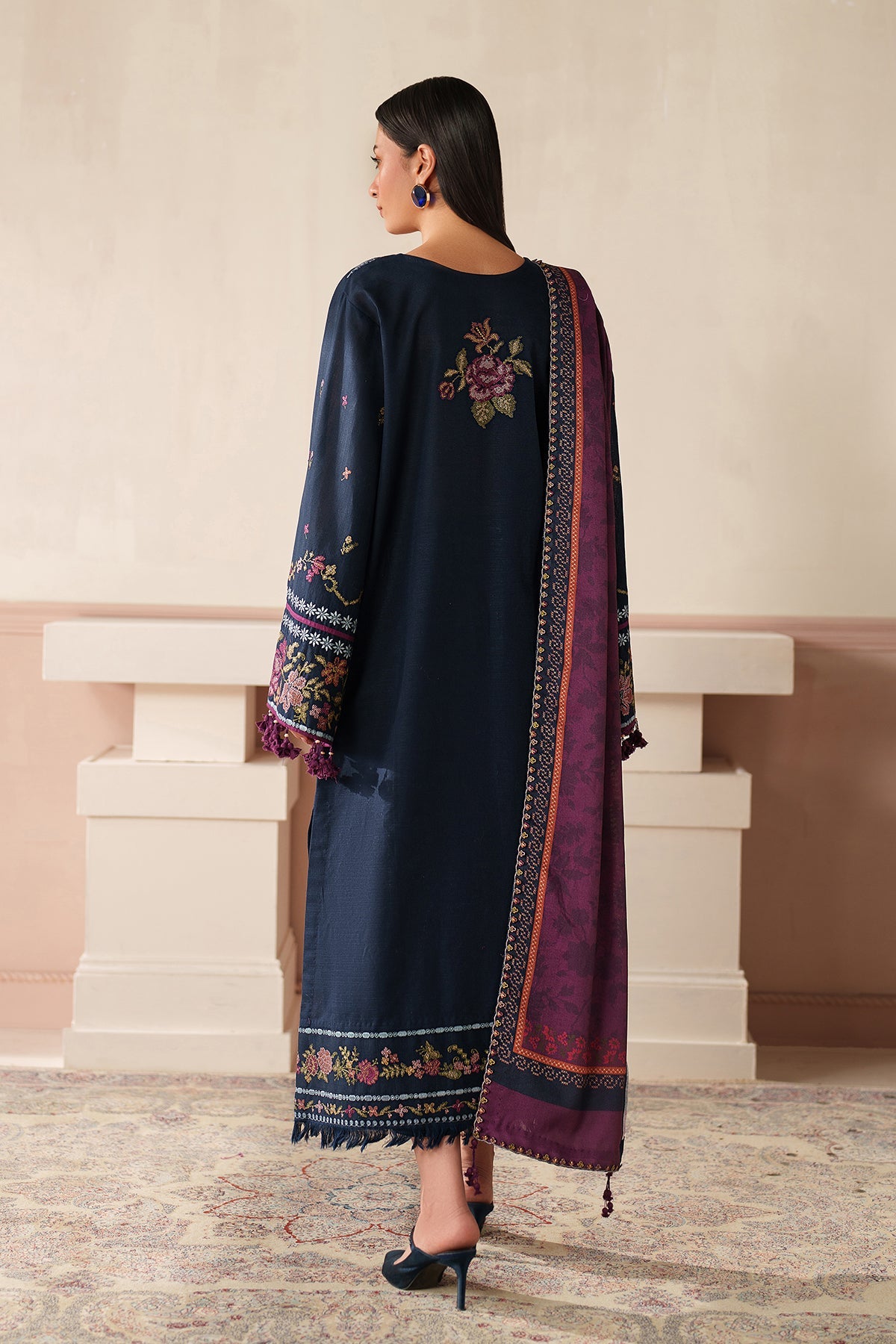 EMBROIDERED KHADDAR UF-4350