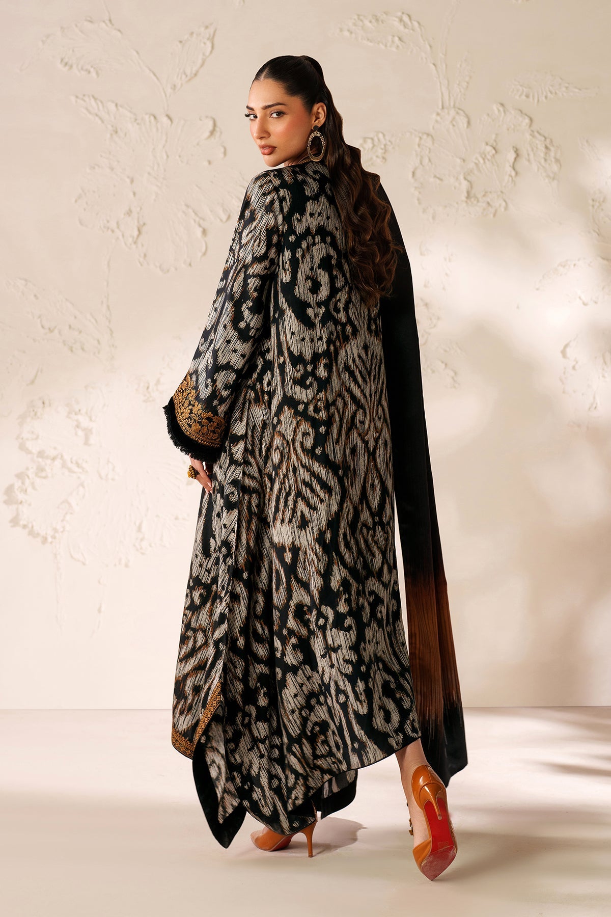 EMBROIDERED VISCOSE SILK UF-4289