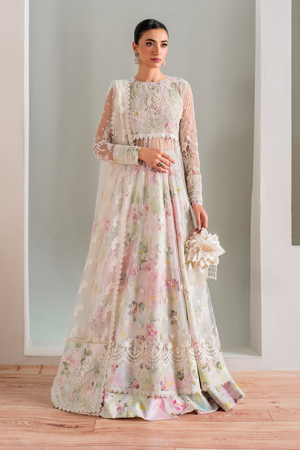 EMBROIDERED NET UF-686