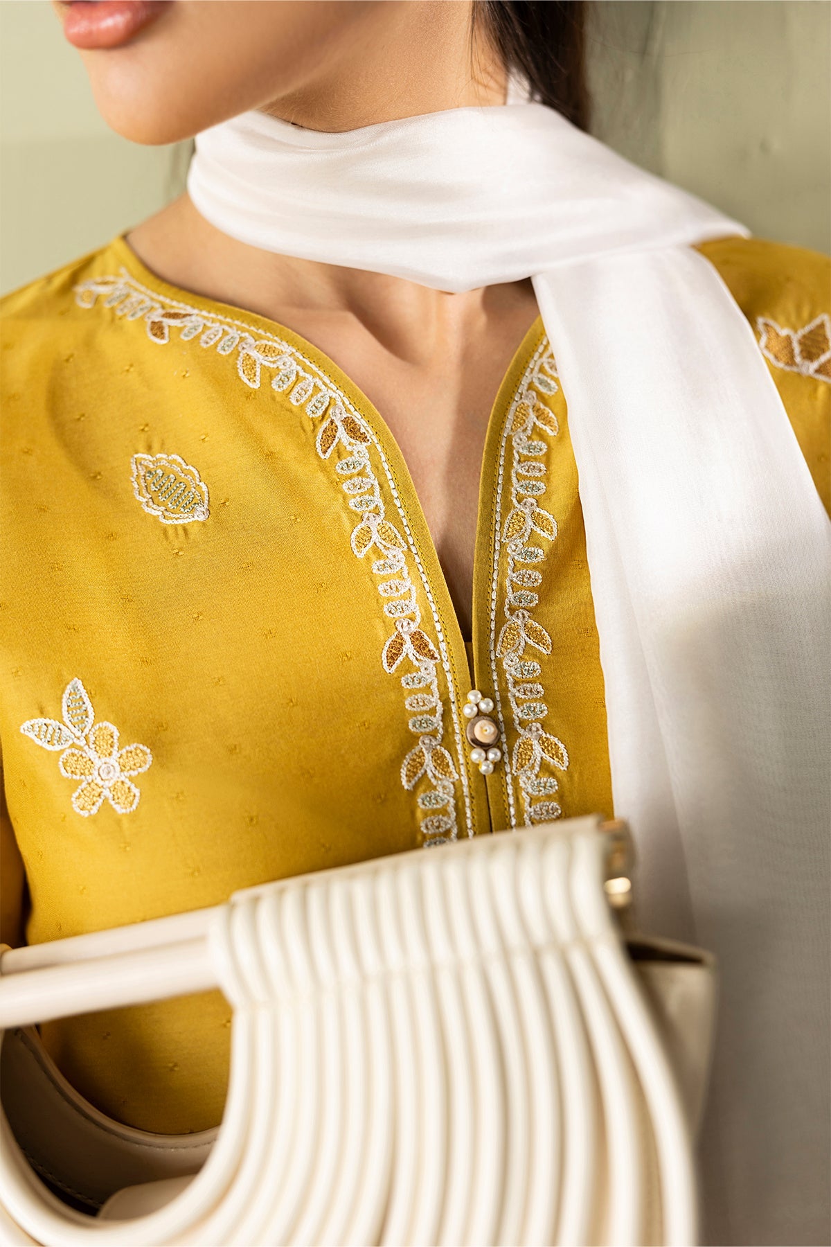 EMBROIDERED LAWN SF-4419