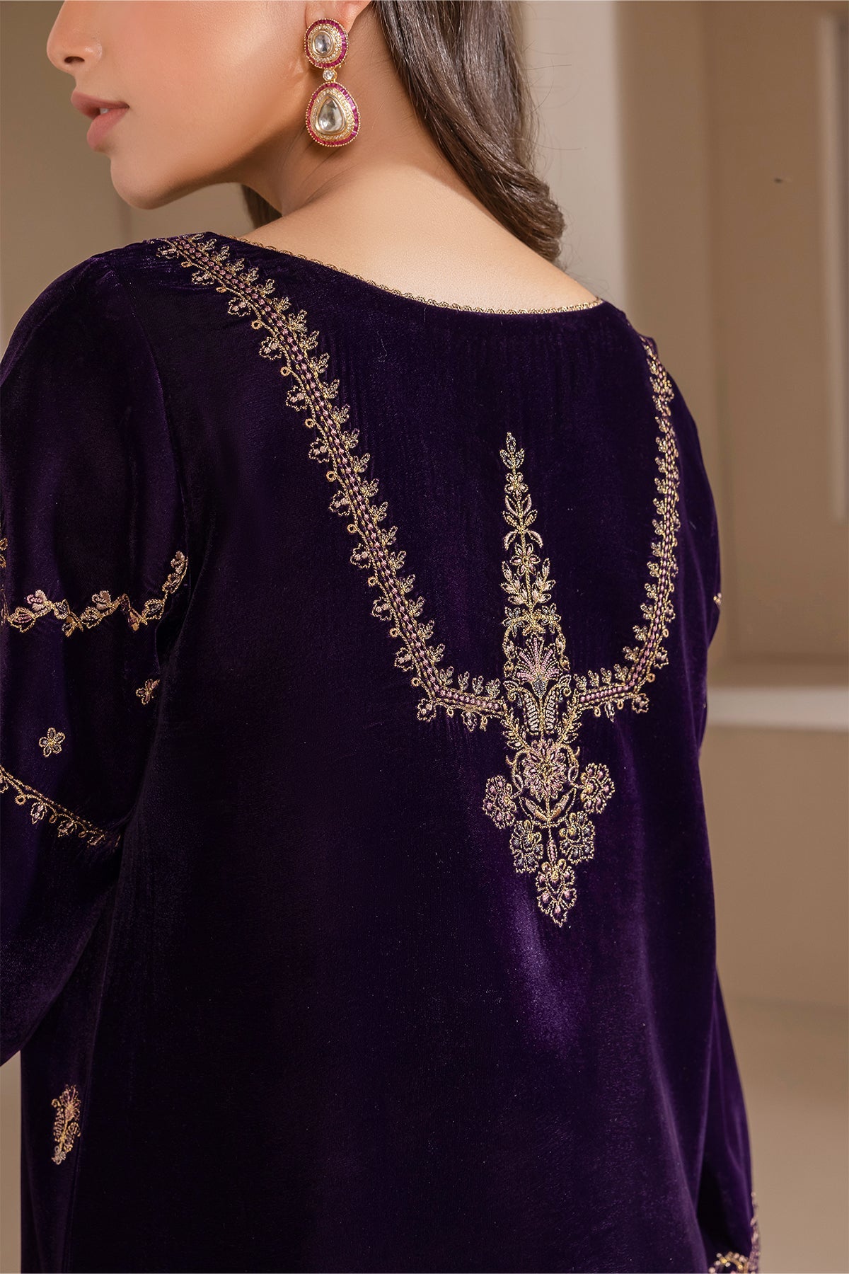 EMBROIDERED VELVET UF-420 EMBROIDERED VELVET UF-420