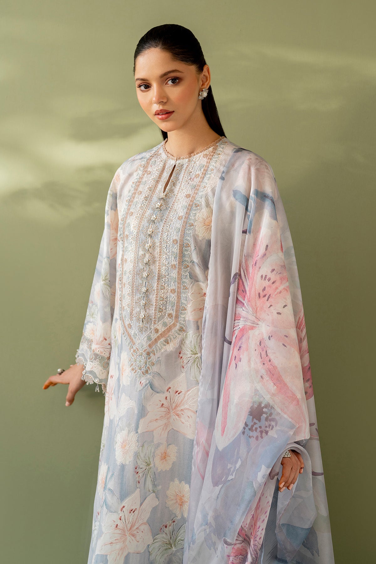 EMBROIDERED PRINTED LAWN UF-4166