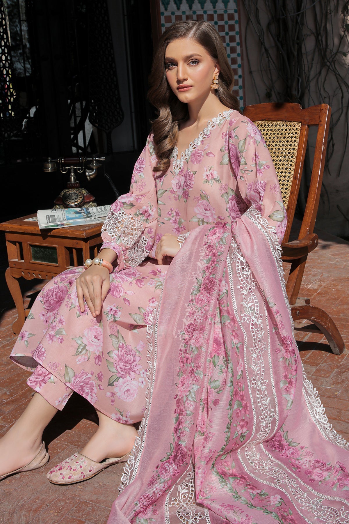 EMBROIDERED LAWN UF-315