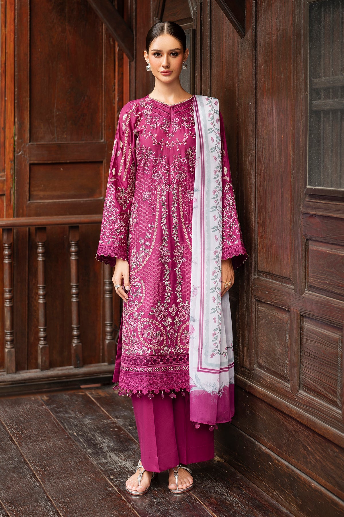EMBROIDERED LAWN SF-4263