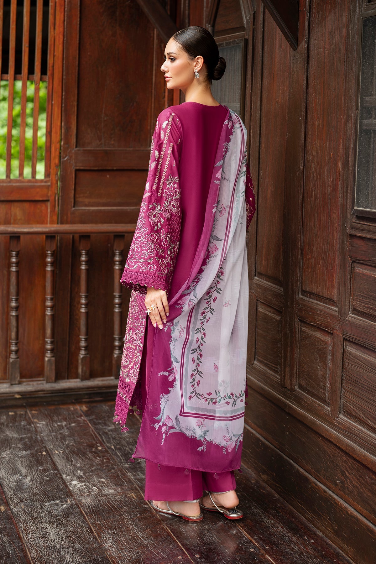 EMBROIDERED LAWN SF-4263