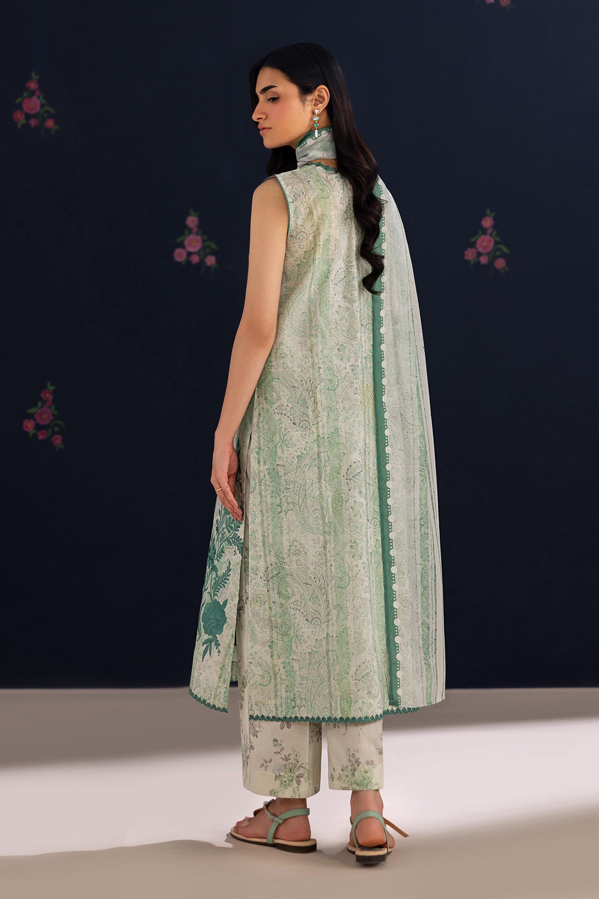 EMBROIDERED LAWN SF-4456