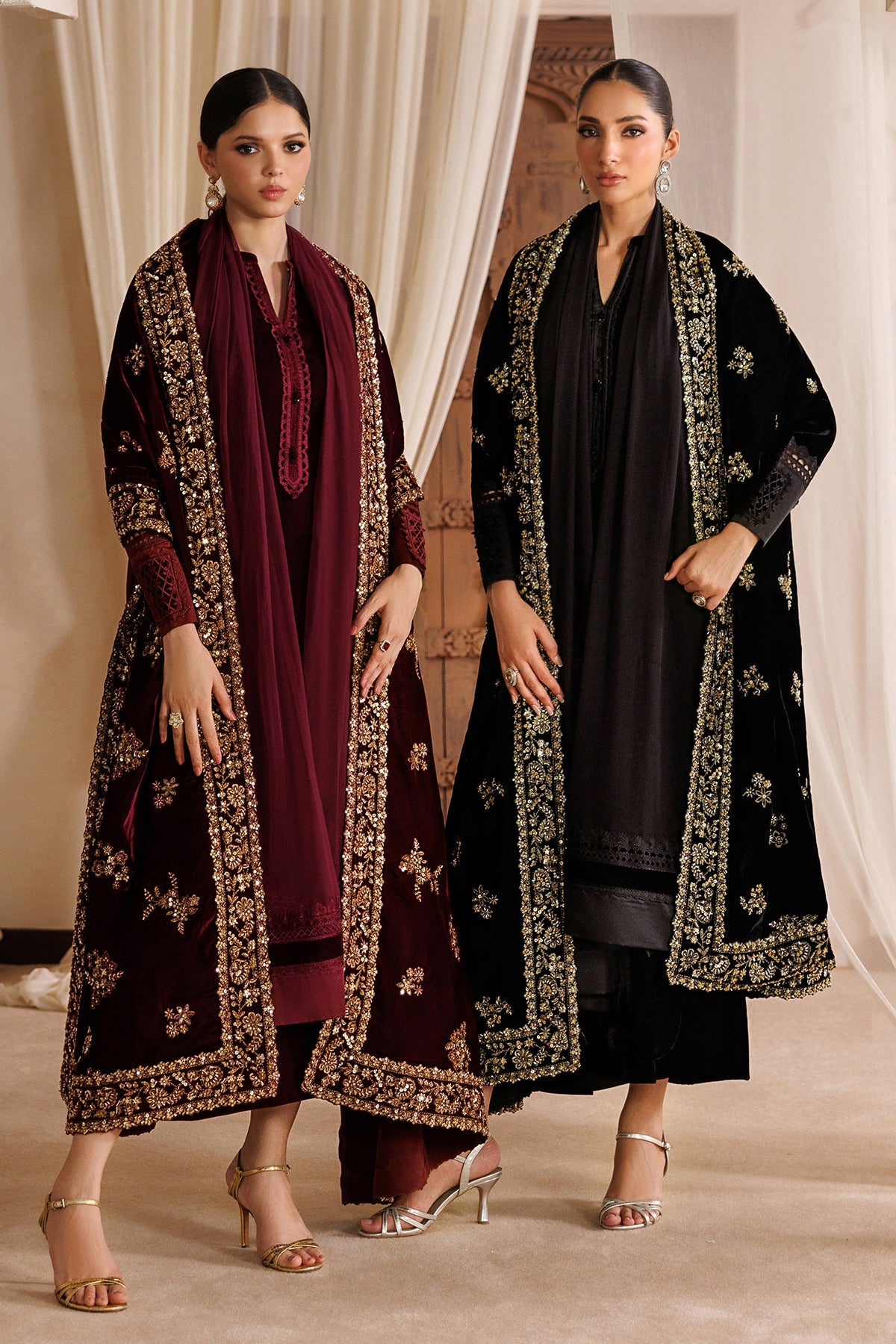 EMBROIDERED VELVET SHAWL VS-70