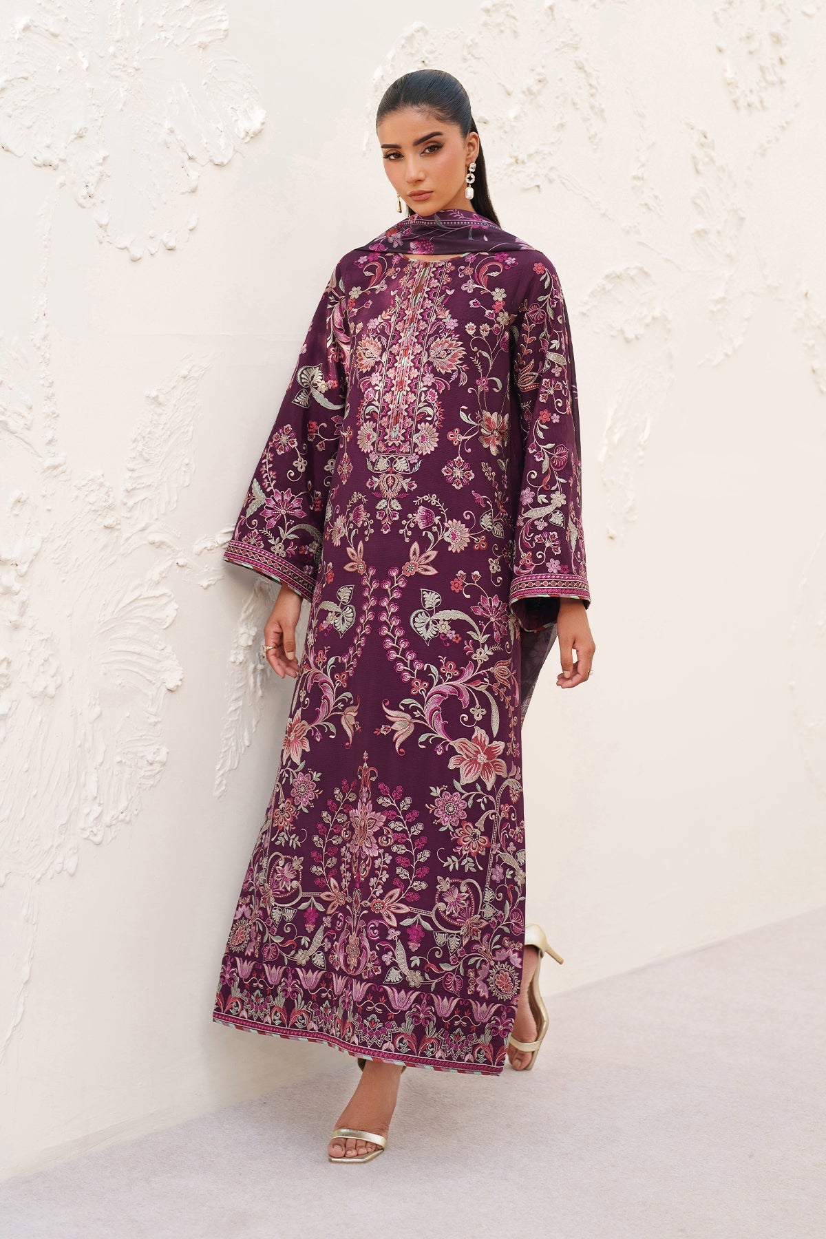 EMBROIDERED RAW SILK UF-4382