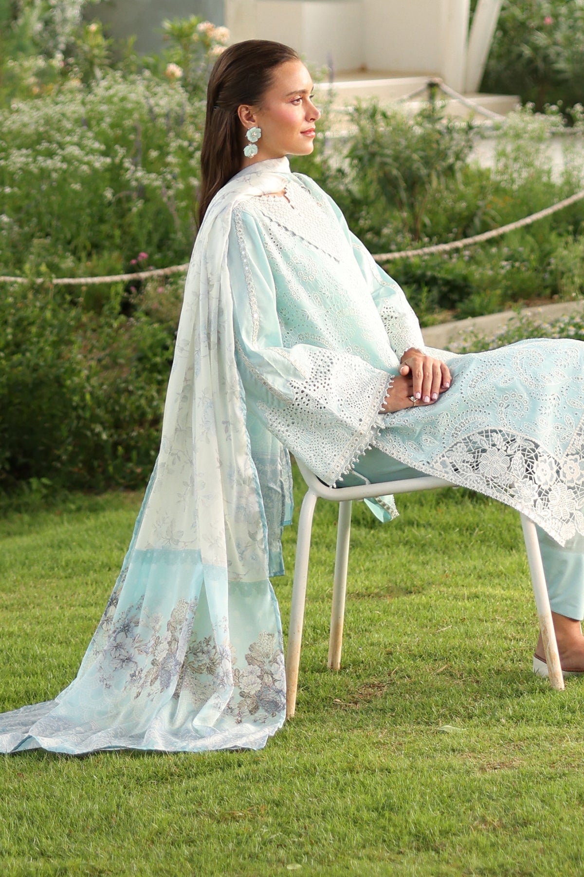 EMBROIDERED LAWN SF-4242