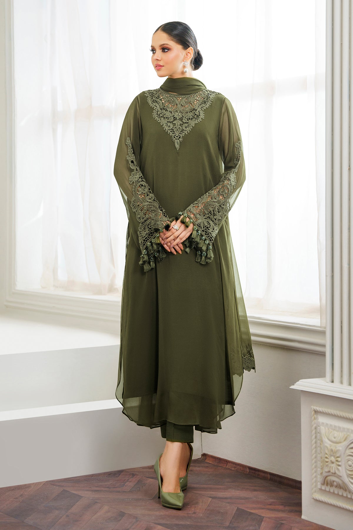 EMBROIDERED CHIFFON PR-902