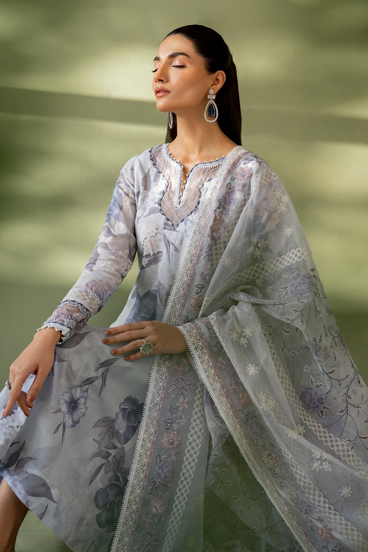 EMBROIDERED LAWN SF-4173