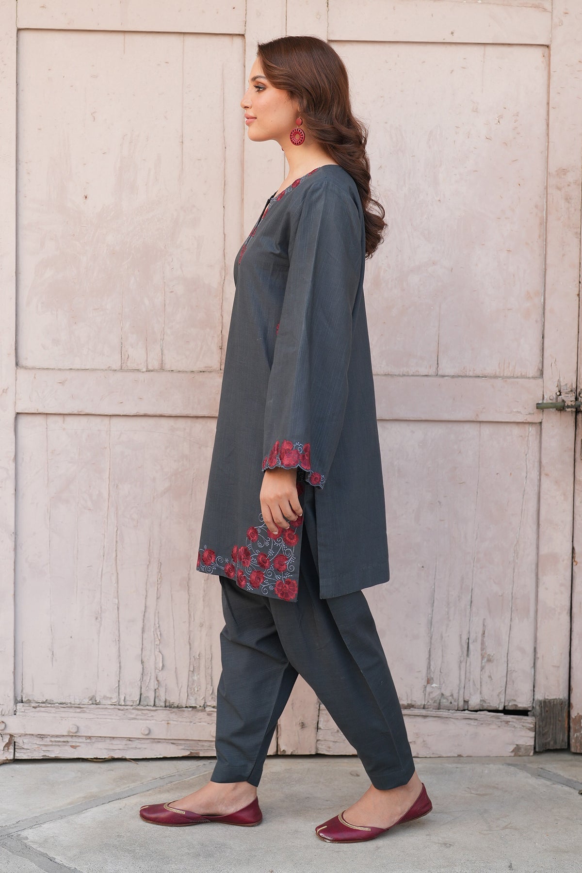 EMBROIDERED KHADDAR PR-1043