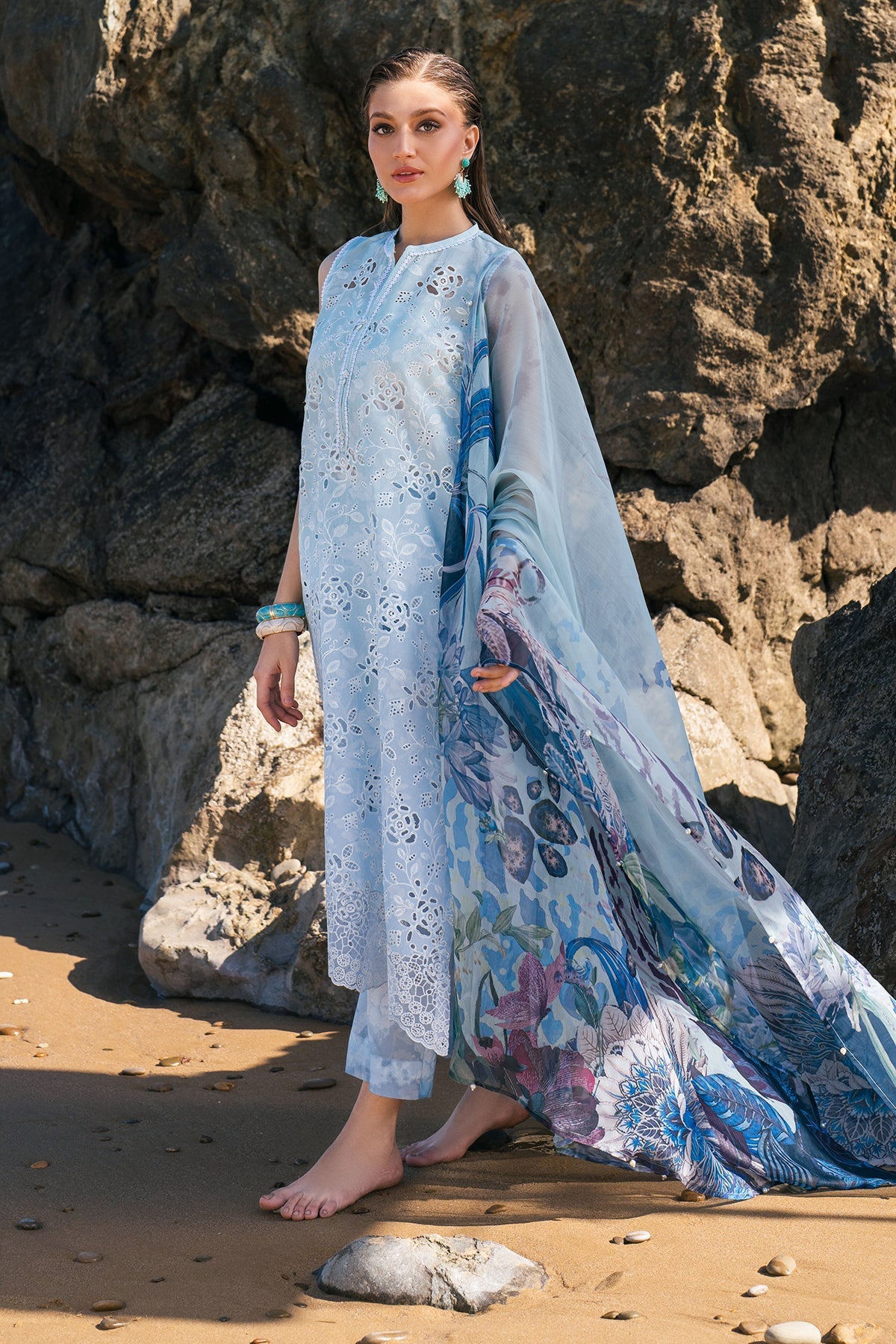 EMBROIDERED PRINTED LAWN UF-4109