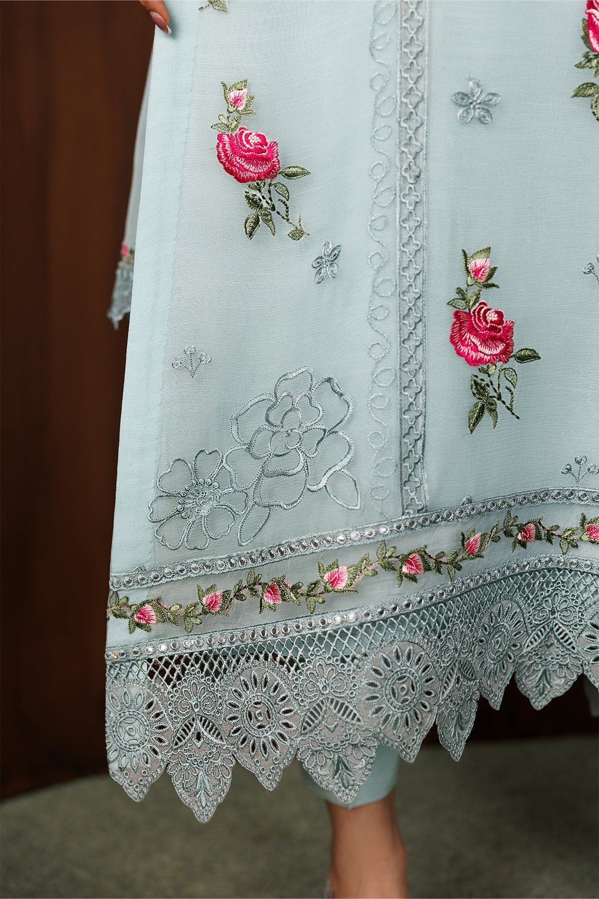 EMBROIDERED CHIFFON SF-4438