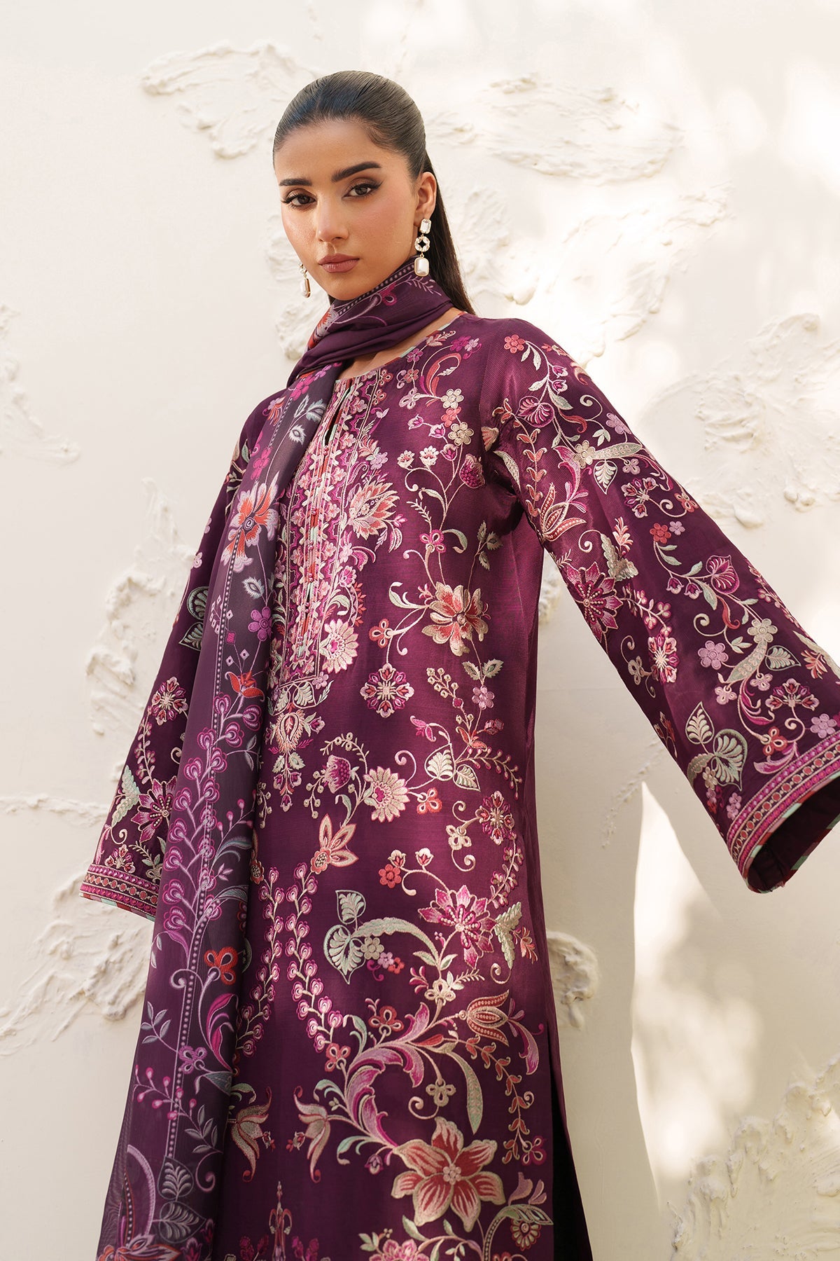 EMBROIDERED RAW SILK UF-4382