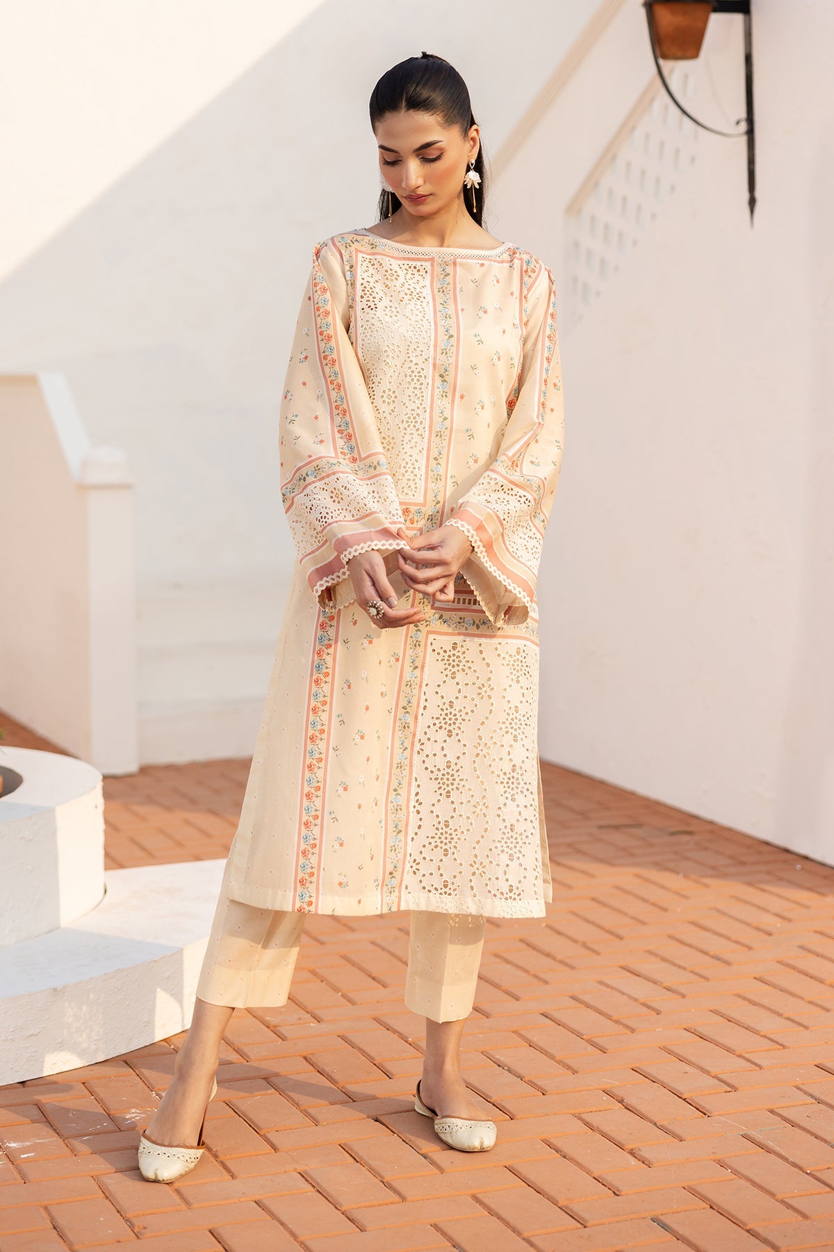 EMBROIDERED PRINTED LAWN PR-1109