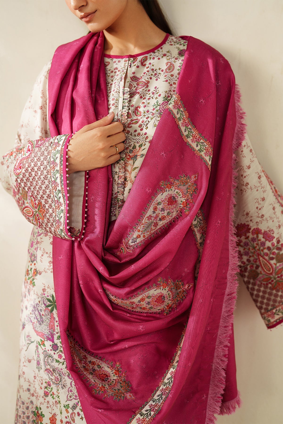 EMBROIDERED KHADDAR UF-4336