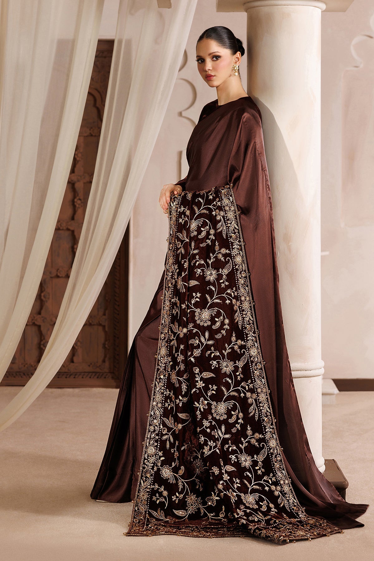 EMBROIDERED VELVET SHAWL VS-72