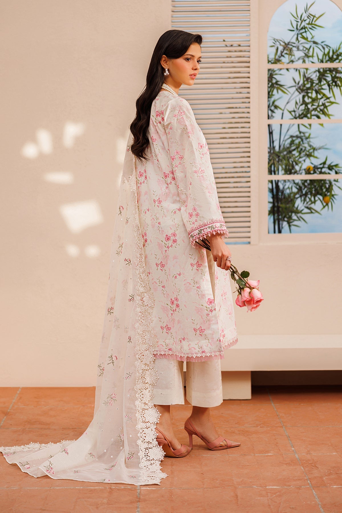 EMBROIDERED LAWN SF-4392