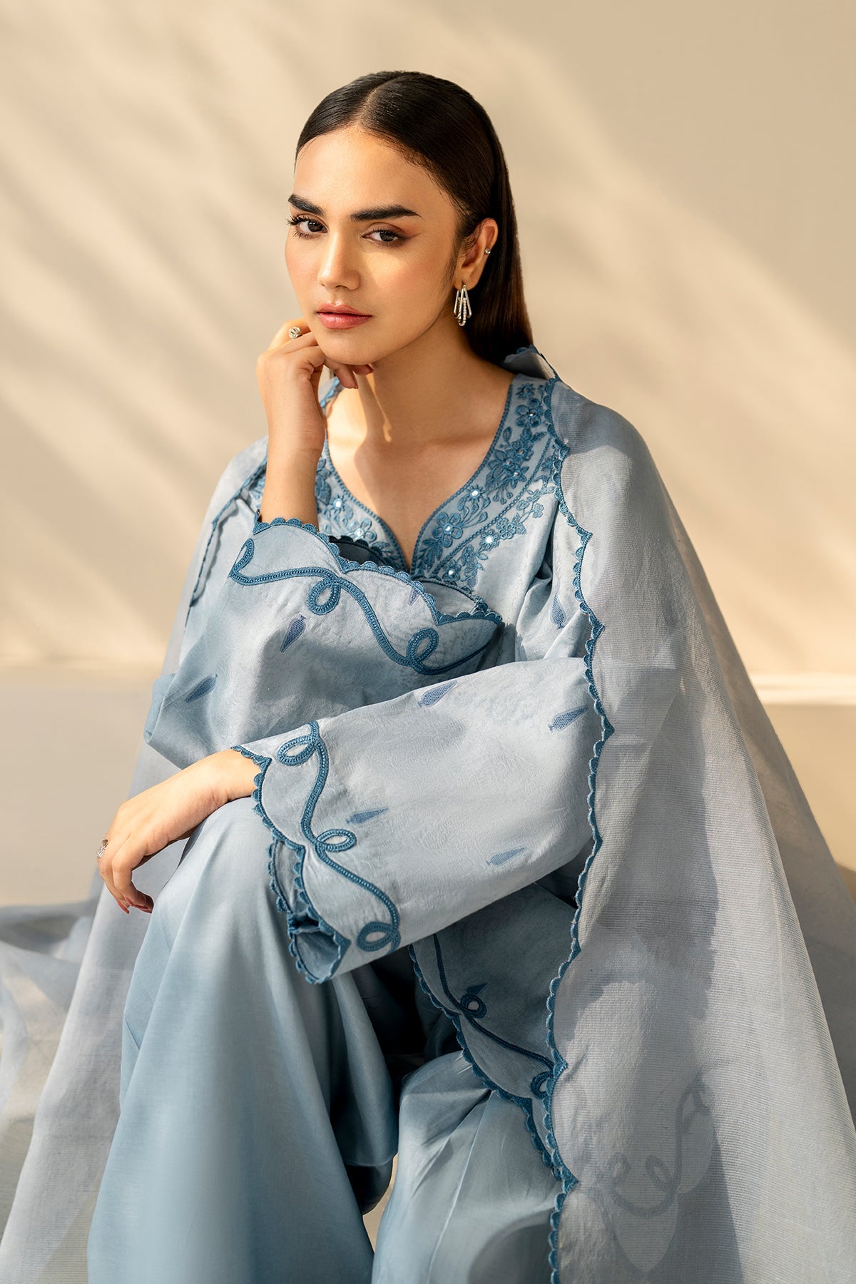 EMBROIDERED JACQUARD PR-1176